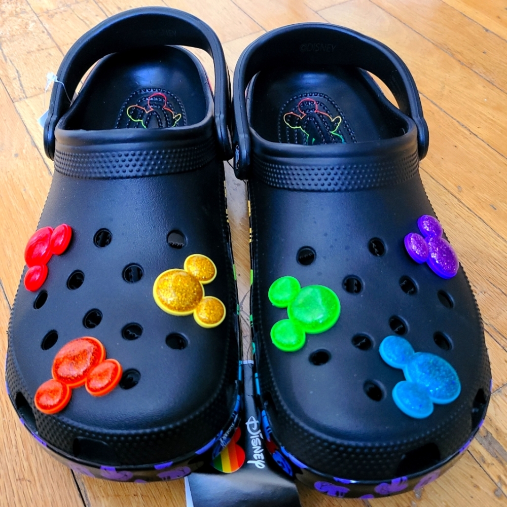 Disney crocs mickey